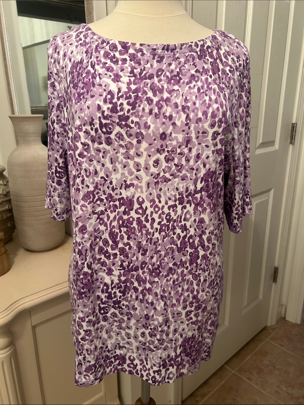 Chico's Purple Animal-Print Short Sleeve Tunic